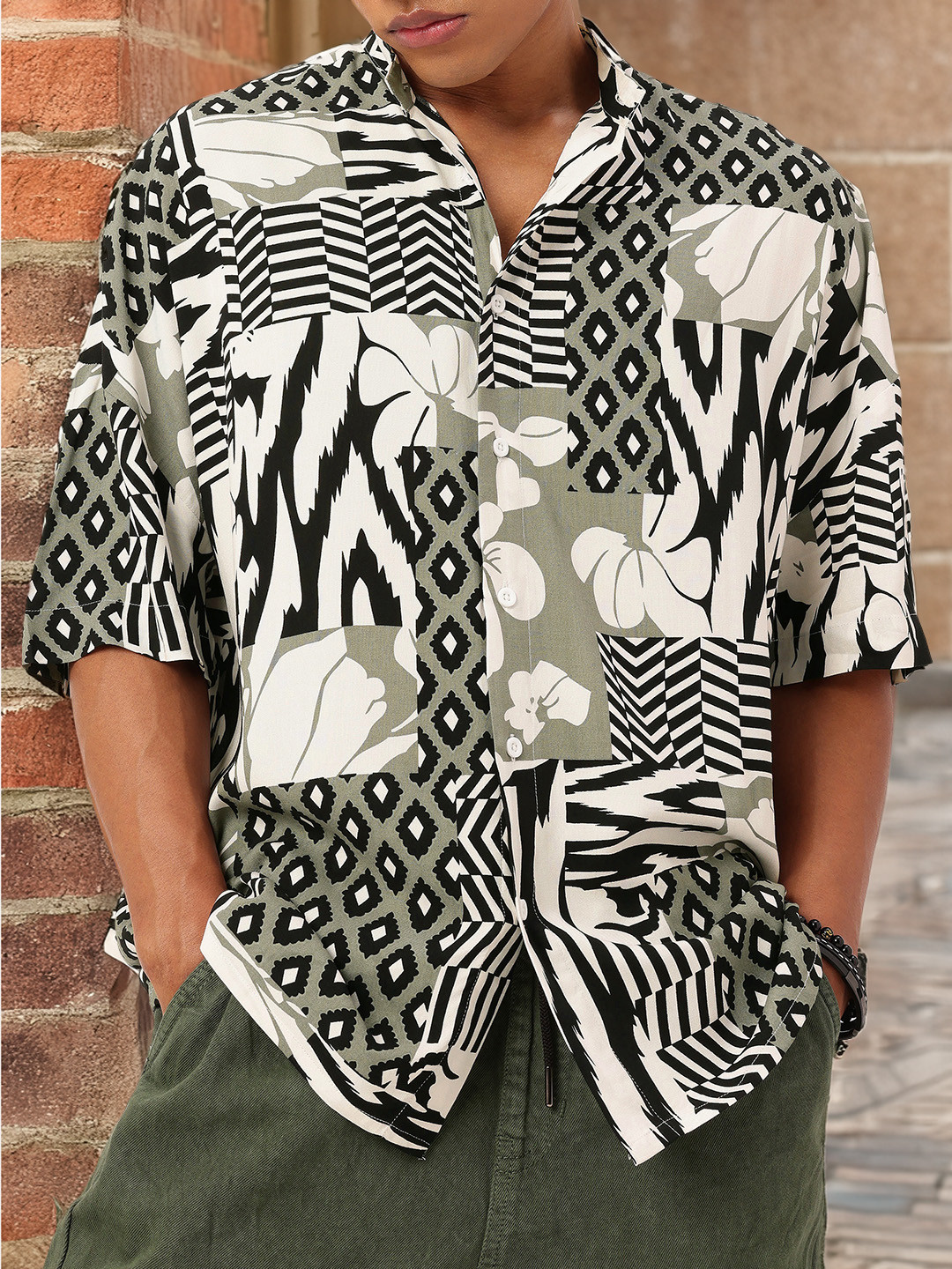 glitchez Abstracts Print Mandarin Collar Casual Shirt