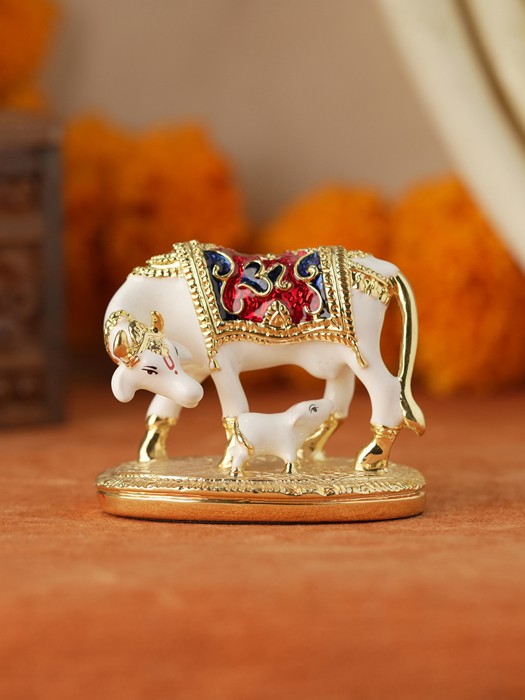 Voylla Divine Bond Gold Resin Glossy Prayer Room Small Showpiece - 2.4 Inches