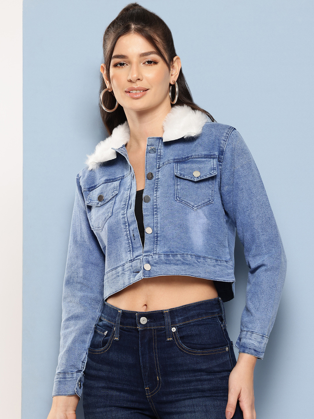 Aarika Washed Faux Fur Collar Detail Cropped Denim Jacket
