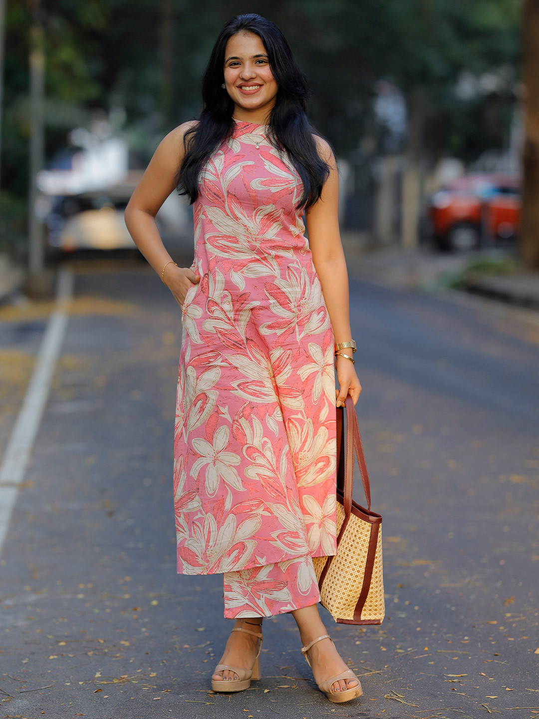 Vastara the Label Floral Printed A-Line Organic Cotton Kurta with Trousers