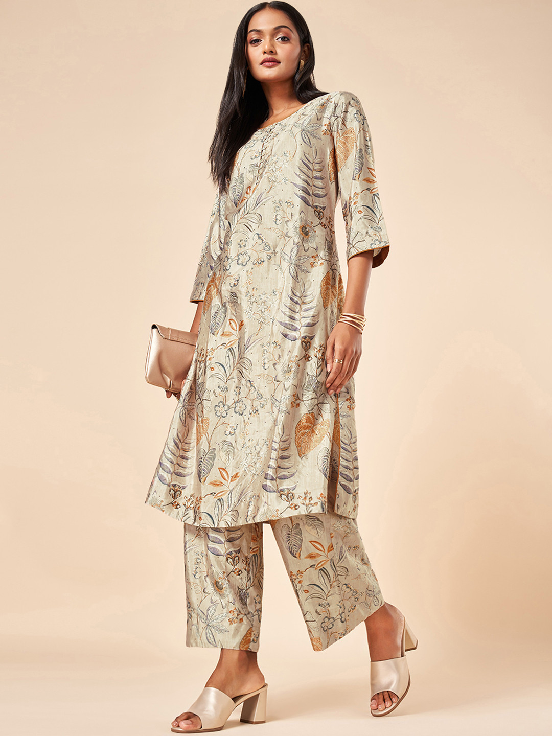 Marigold Lane Floral Printed Beads and Stones Kurta with Trouser