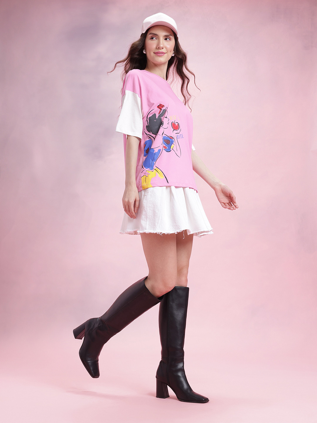 DressBerry Snow White Print Drop-Sleeves Pure Cotton Oversized T-shirt