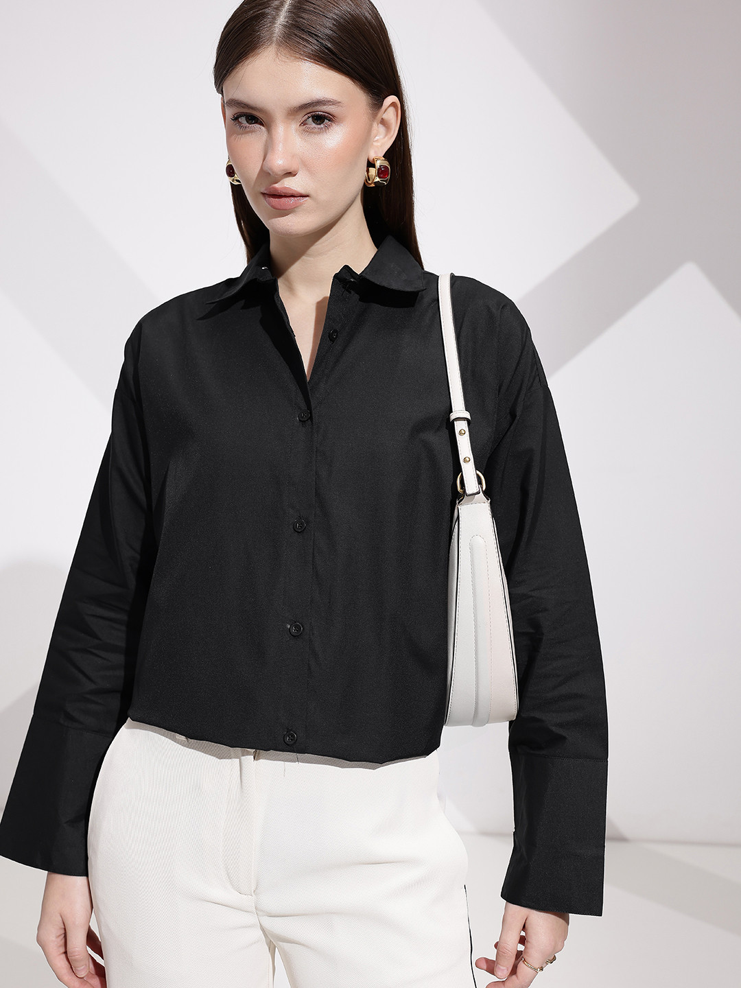 her by invictus Solid Spread Collar Semiformal Shirt