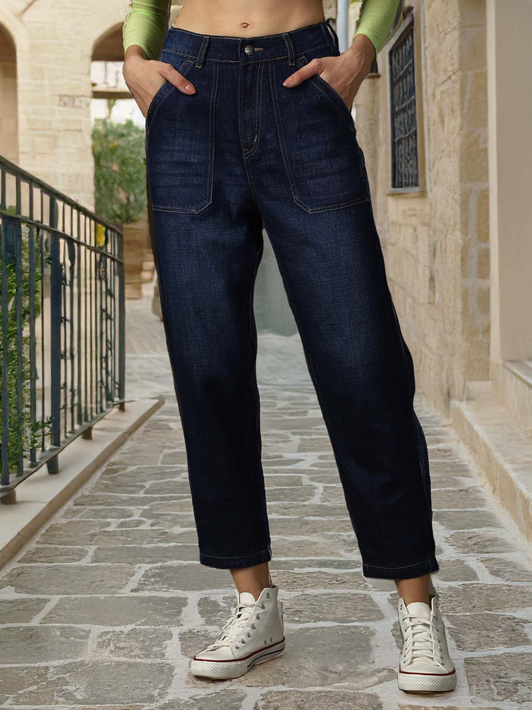 High Star Women Carpenter Fit High-Rise Light Fade Jeans