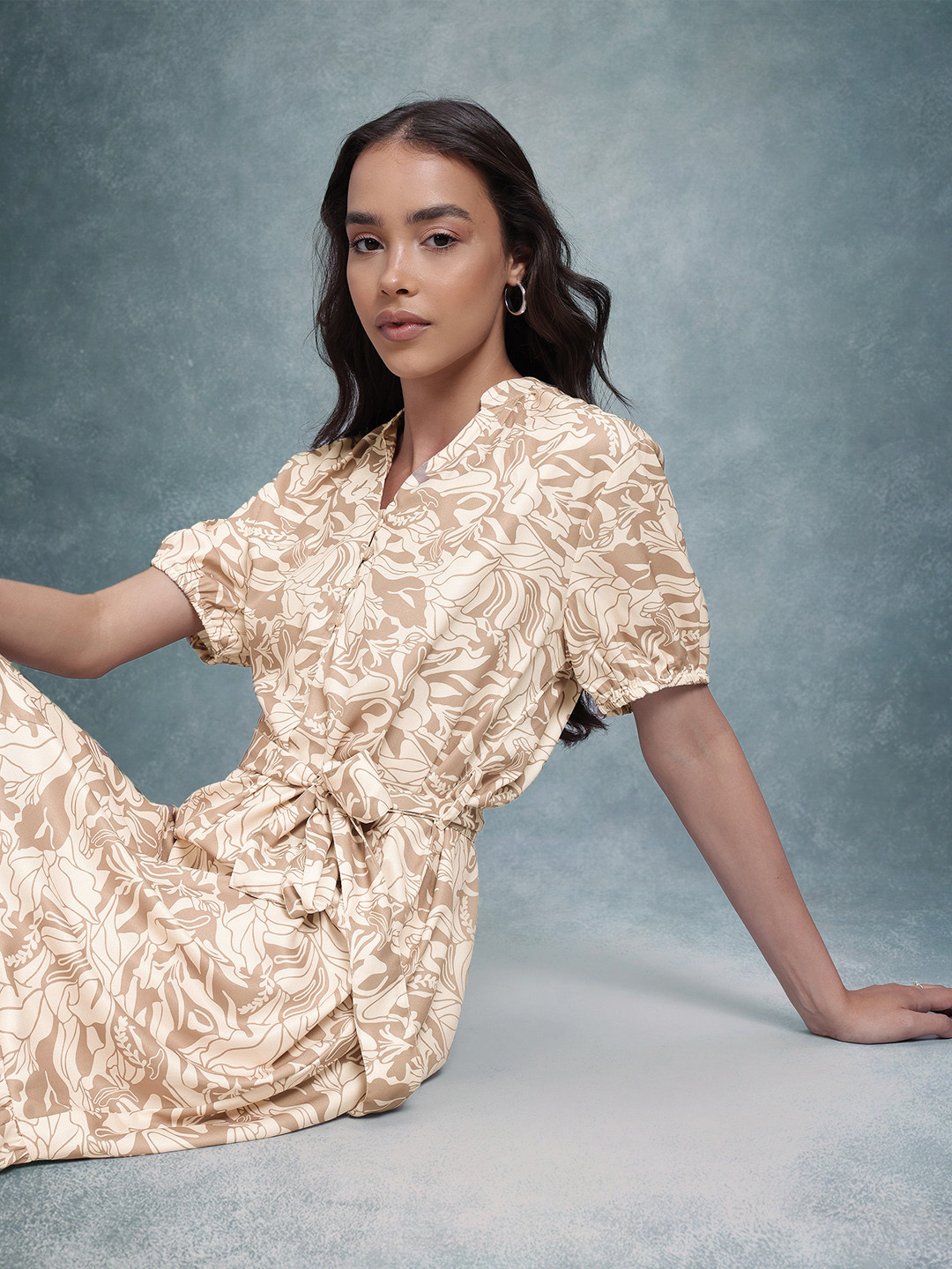 The Roadster Life Co. Abstract Printed Puff Sleeve A-Line Midi Dress
