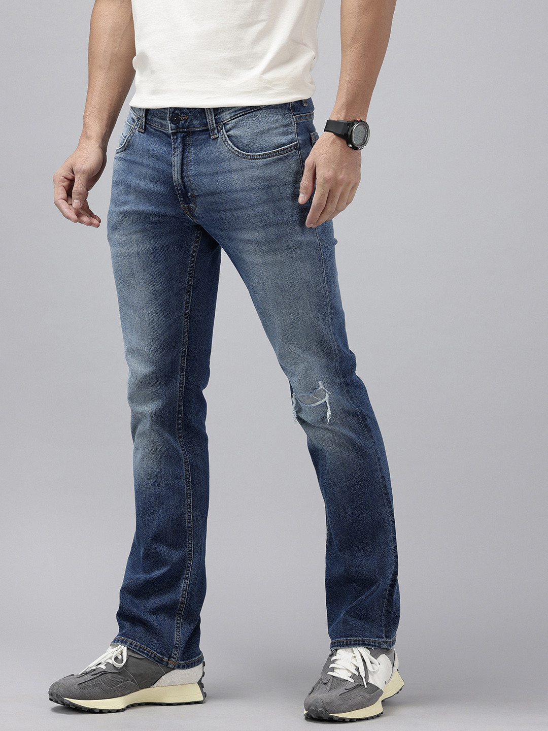 SPYKAR Men Rafter Slash Knee Heavy Fade Stretchable Jeans