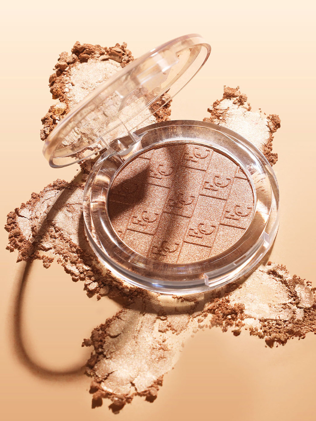 Eveline Cosmetics Variete Satin Liquid Matte Lipstick - 4.5 ml - Raspberry Cream - 02