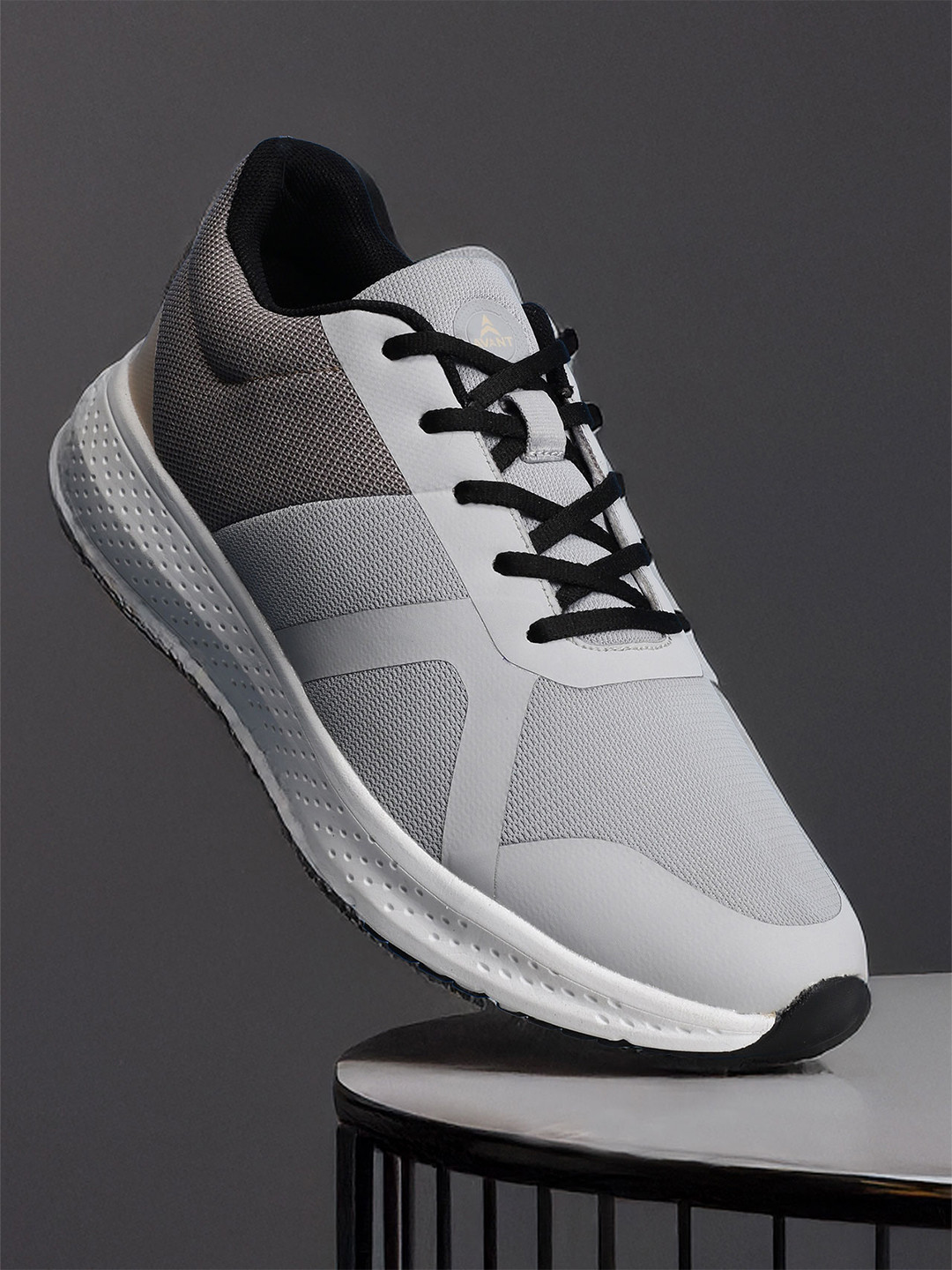 AVANT Men's Lt Grey & Peach StrideX Sneaker Shoes