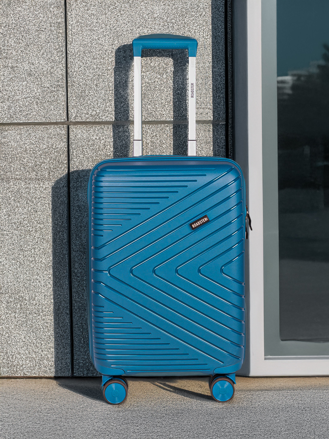 The Roadster Life Co. Textured Hard Sided Cabin Trolley Bag - 45.54 L