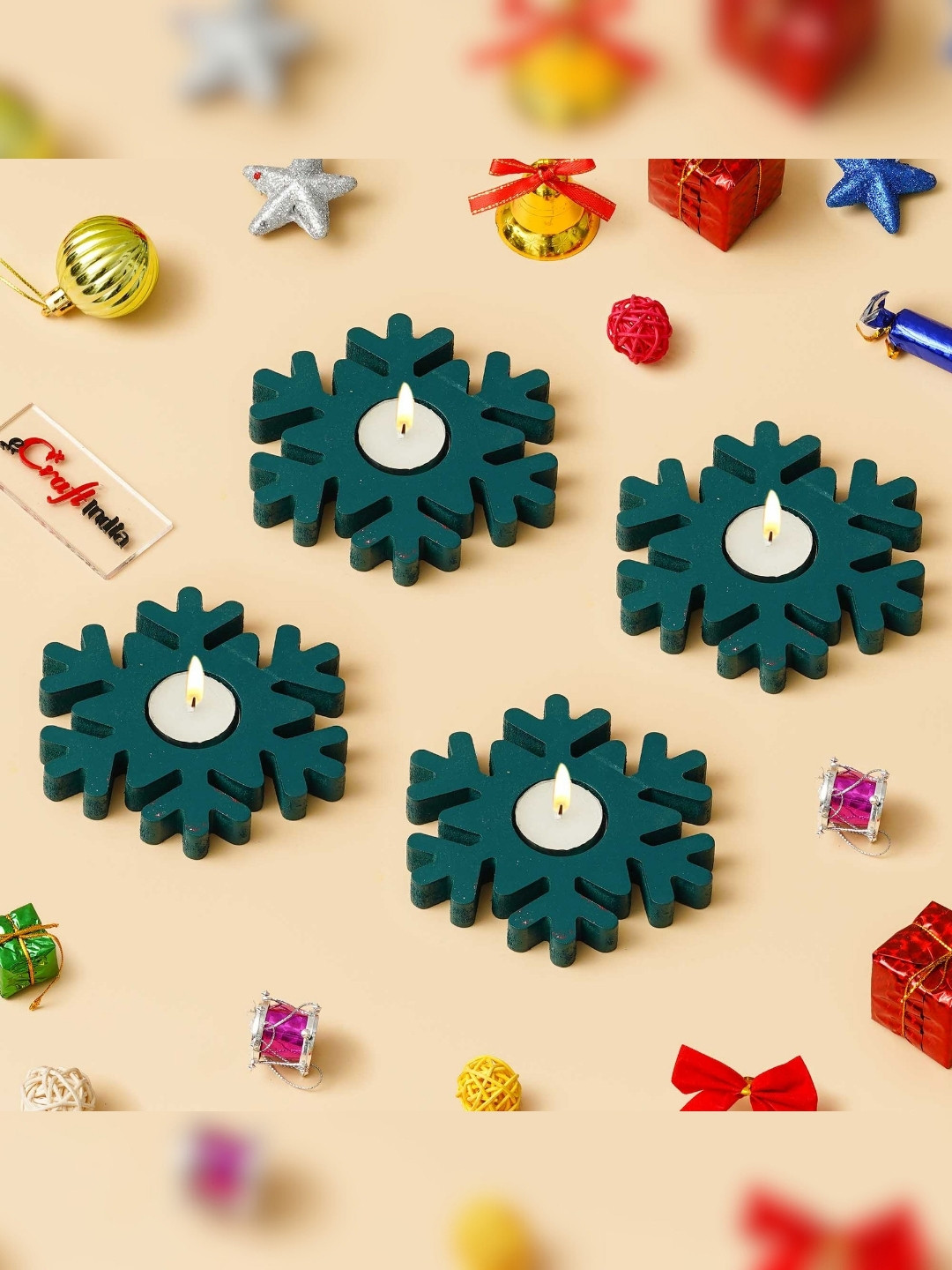 eCraftIndia Green 4 Pieces Wooden Christmas Snowflake Decorative Tea Light Candle Holders