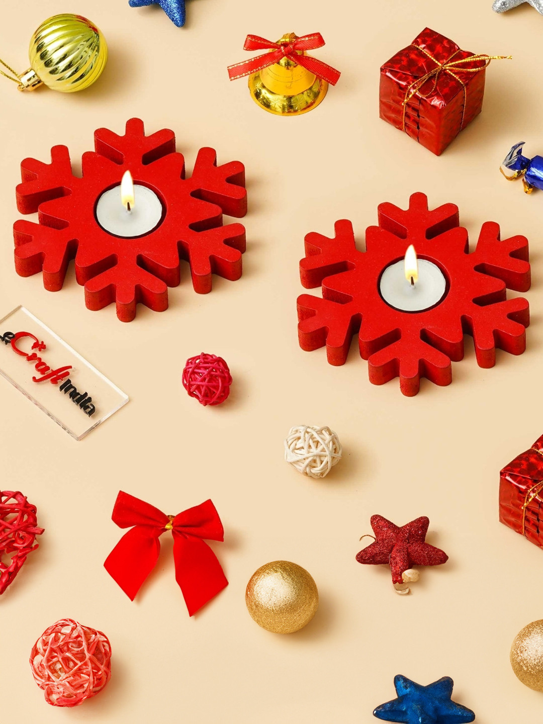 eCraftIndia Red 2 Pieces Wooden Christmas Snowflake Decorative Tea Light Candle Holders
