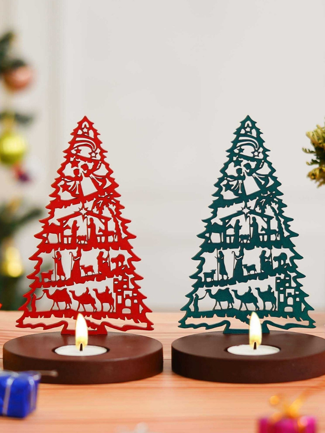 eCraftIndia Red 2 Pieces Jesus Nativity Scene Christmas Wooden Tree Tlight Candle Holder