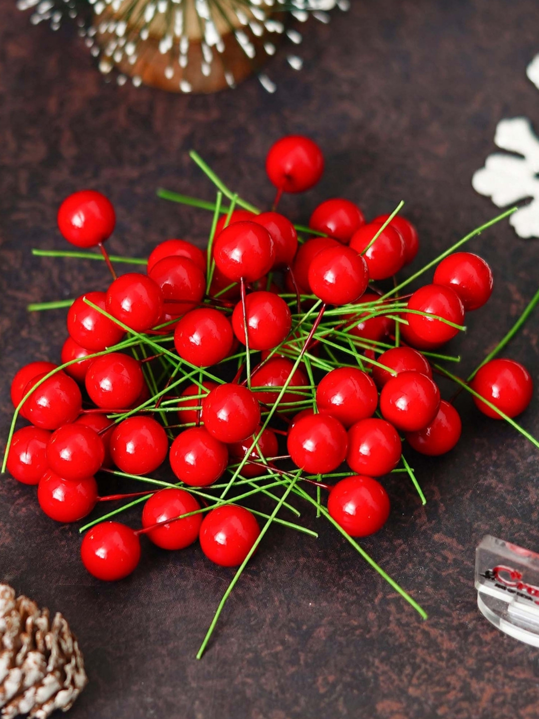 eCraftIndia 100 Pieces Red Holi Berries Christmas Decors
