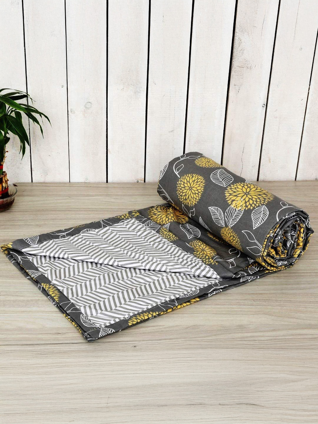 Trance Home Linen Grey & White Floral Cotton 150 GSM Reversible Single Bed Dohar