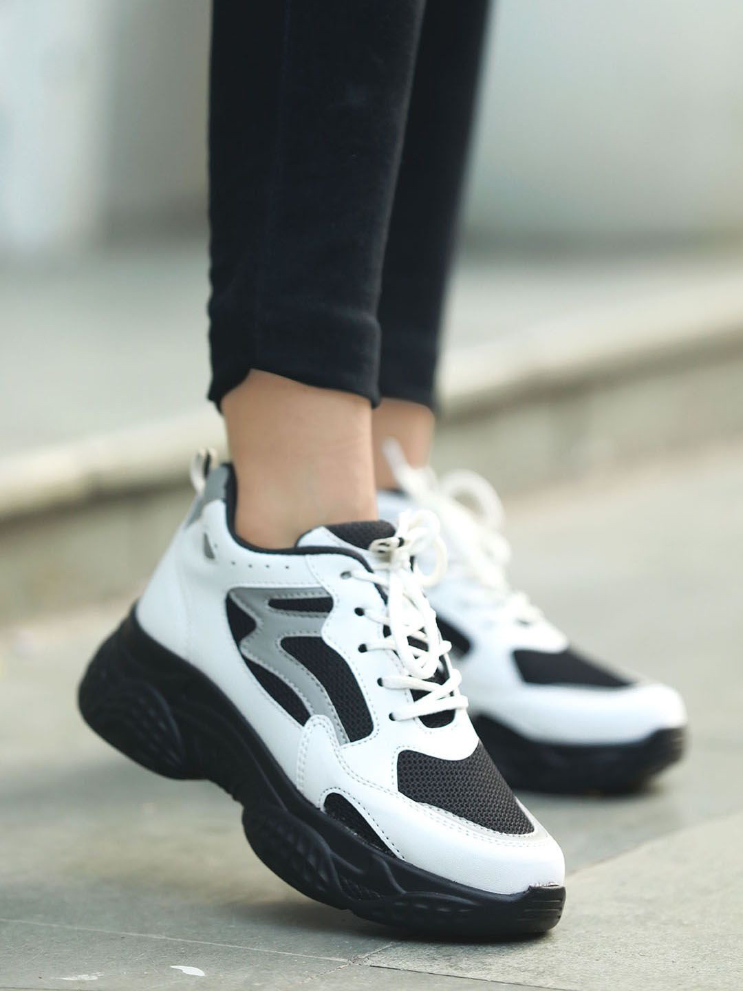 Shoetopia Girls Mesh Lightweight Lace-Ups Round Toe Sneakers