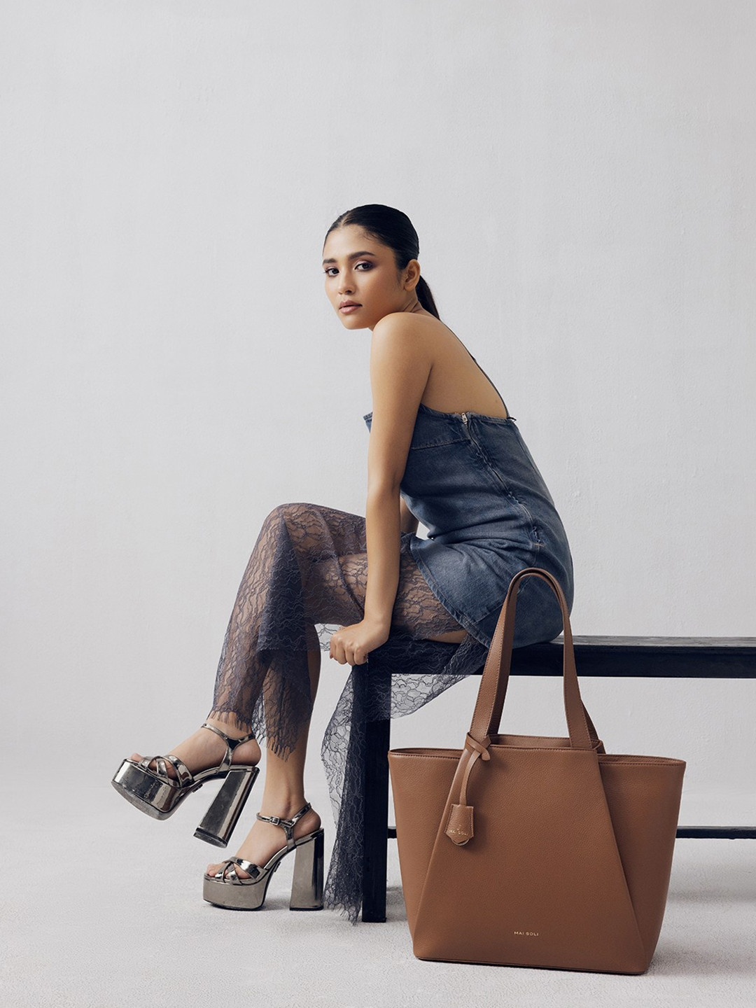 Women Hazelnut Genuine Leather Clover Tote Bag