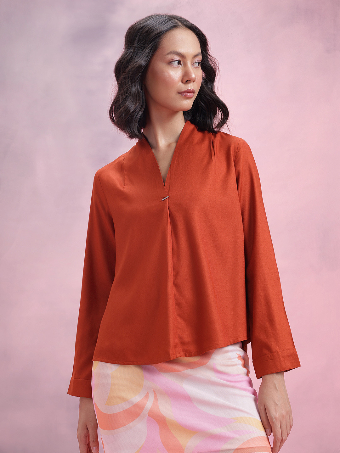 DressBerry Pleated Top