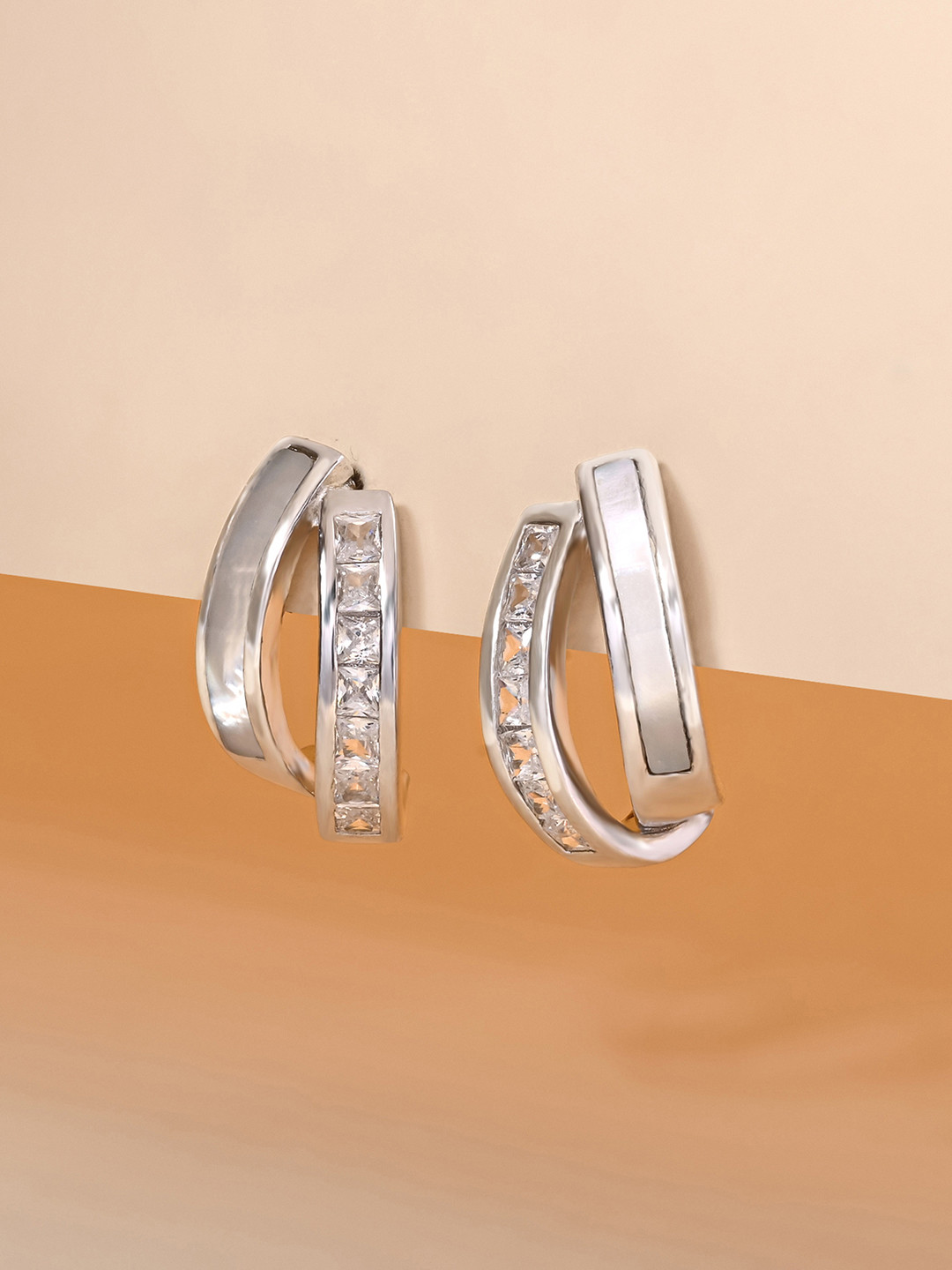 TOUCH925 Interlinking Curve 925 Silver Cubic Zirconia Studs