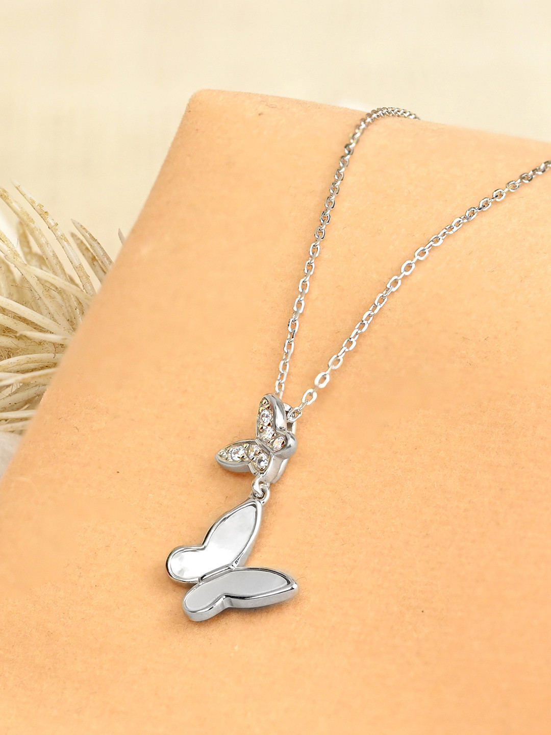 TOUCH925 925 Silver CZ Studded Duo Butterfly Pendant With Chain
