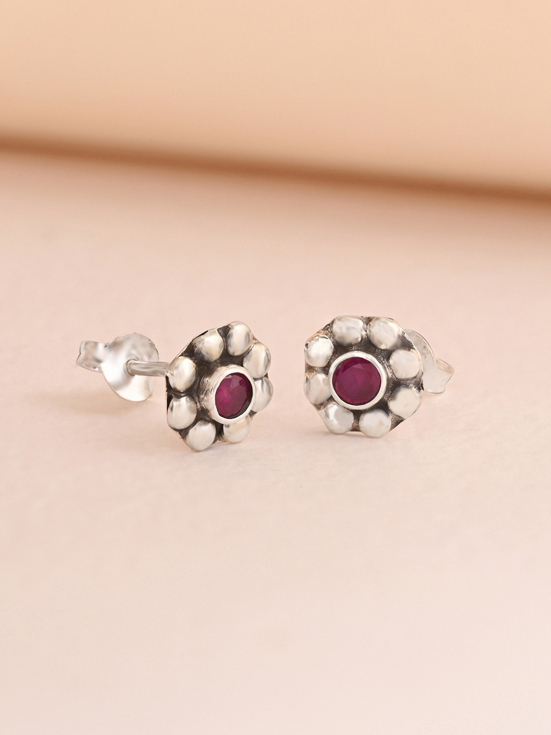 TOUCH925 925 Silver Vibrant Sunflower Stone Studded Studs