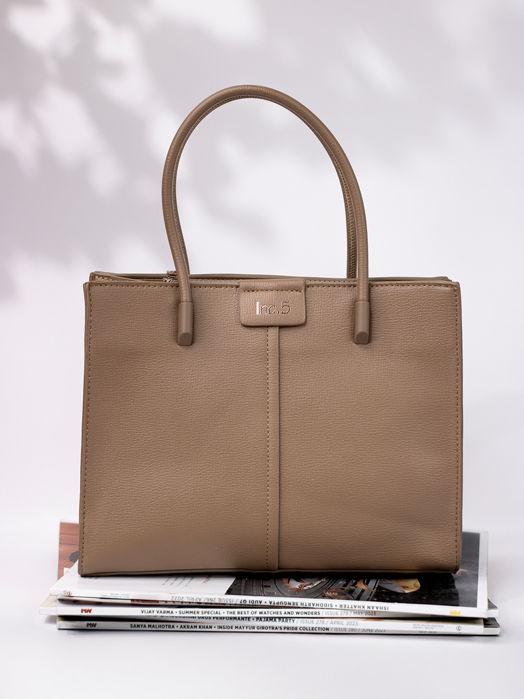 Inc 5 Handheld Bag