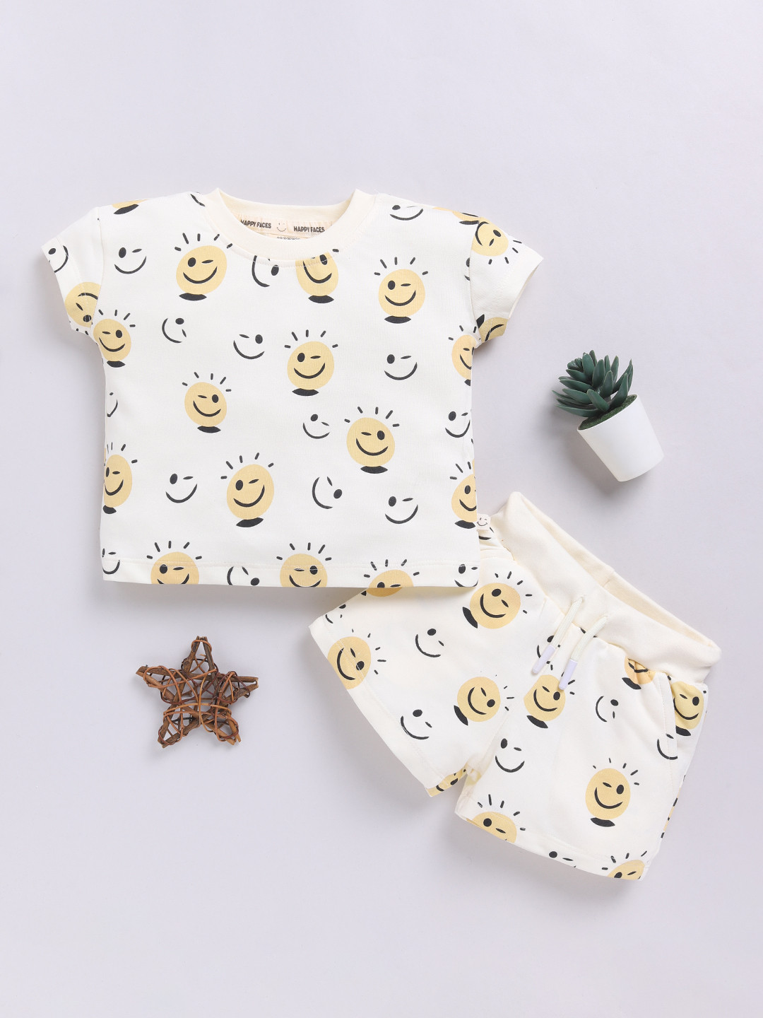 Happy Faces Girls Smiley Printed Pure Cotton T-shirt with Shorts