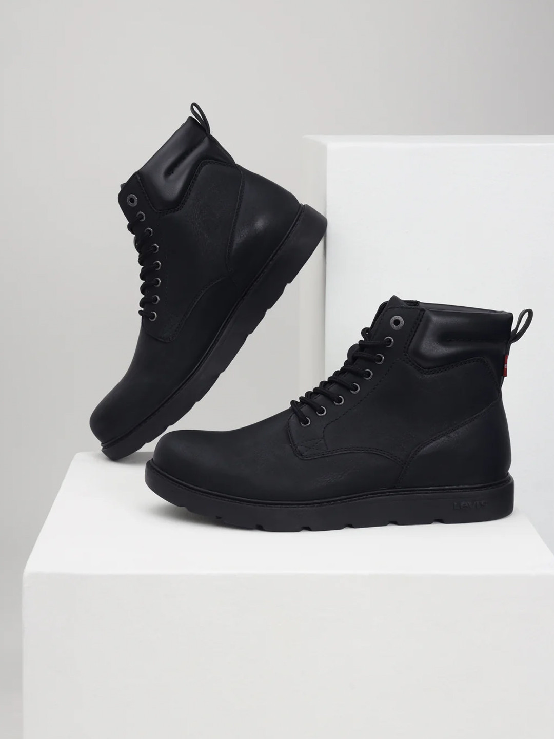 Levis Men Regular Boots