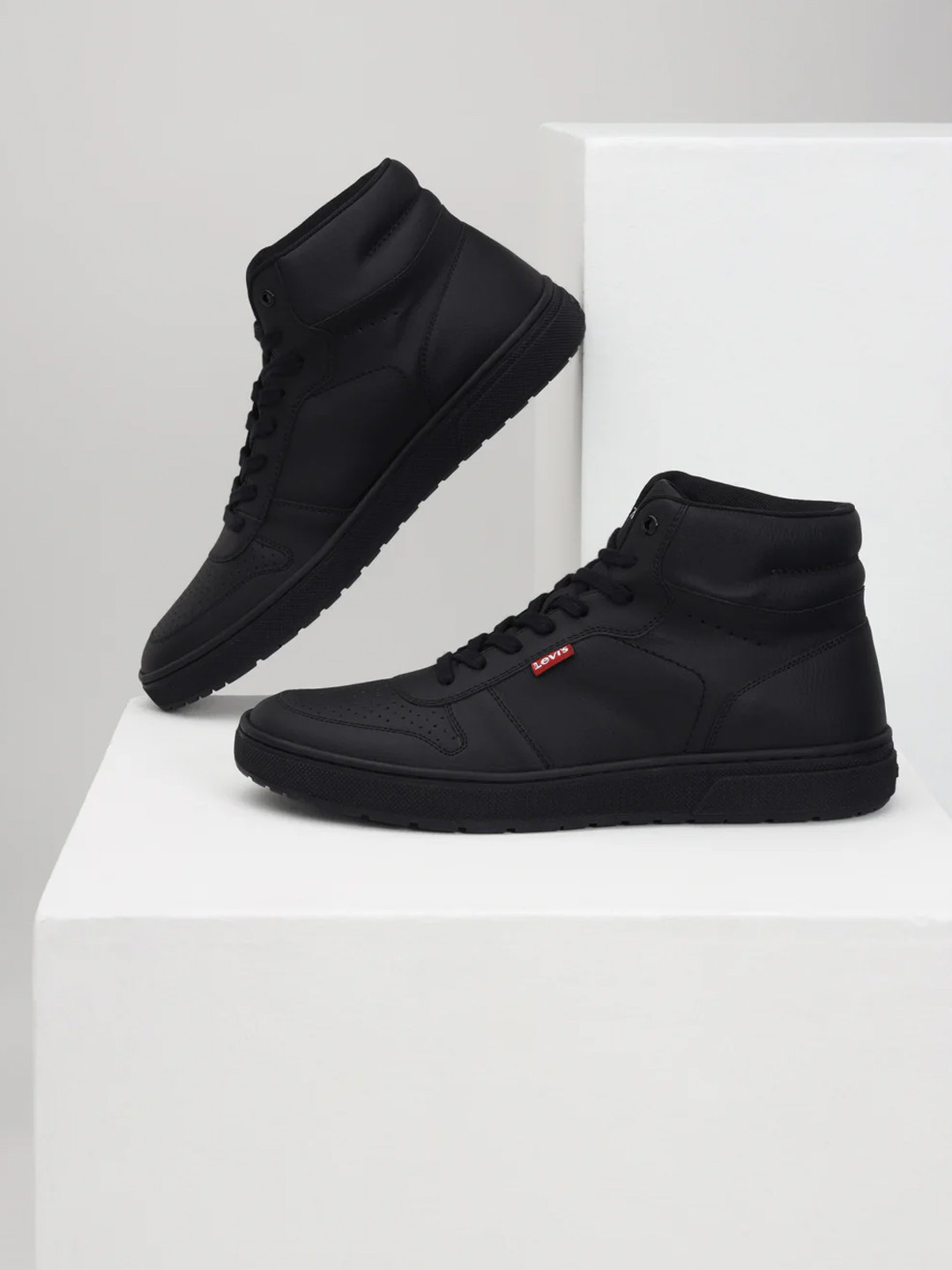 Levis Men Regular Boots