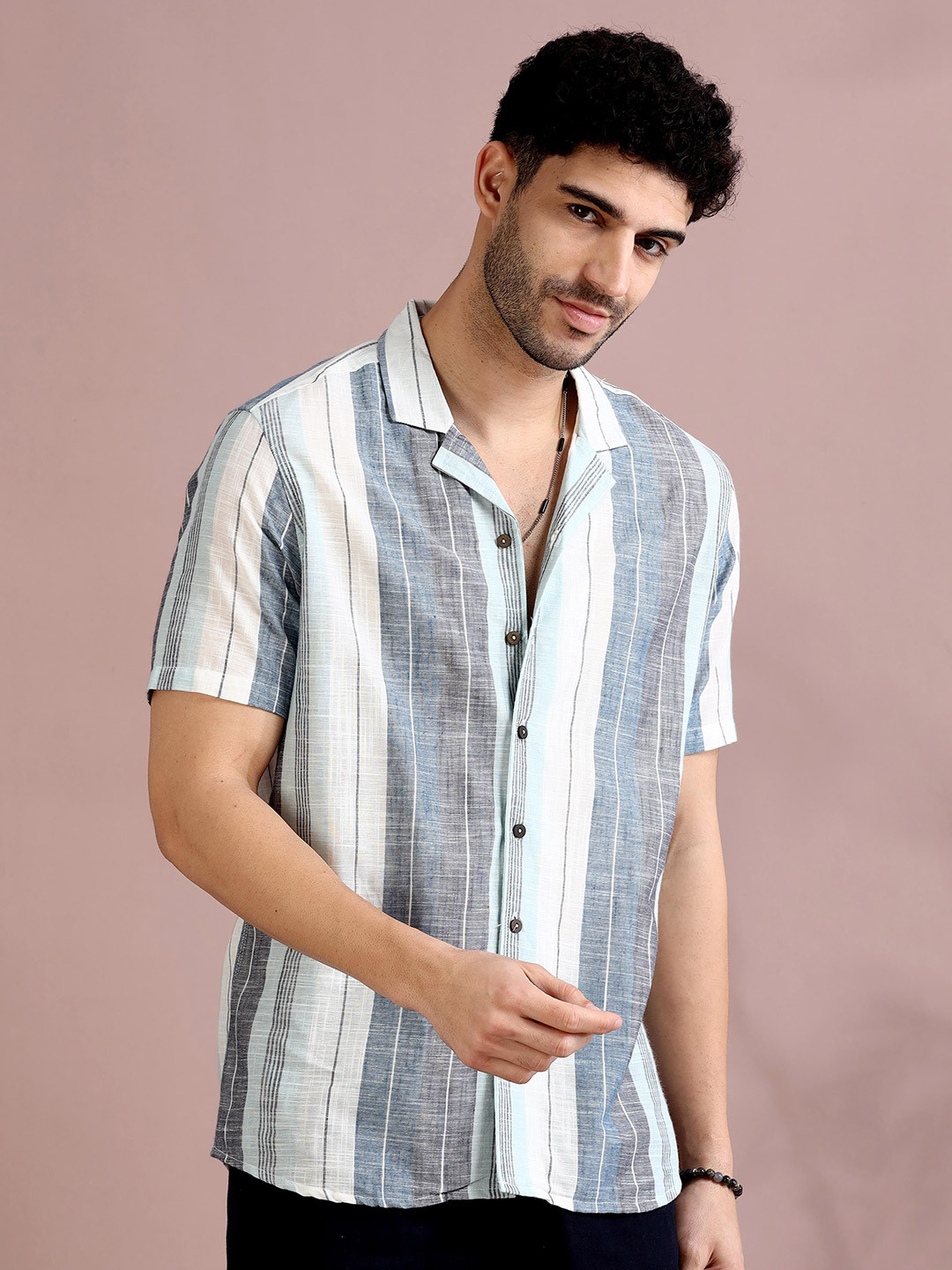 FILORI STUDIO Men Comfort Multi Stripes Opaque Striped Casual Shirt