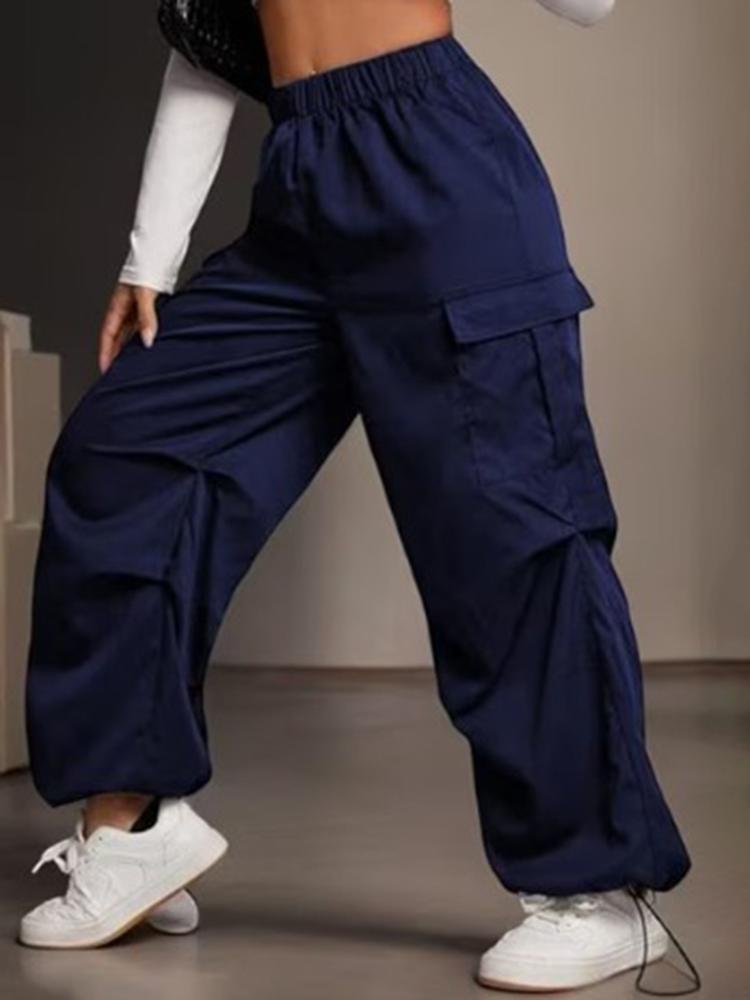 BROADSTAR Women Smart High-Rise Baggy Fit Easy Wash Cargo Trousers