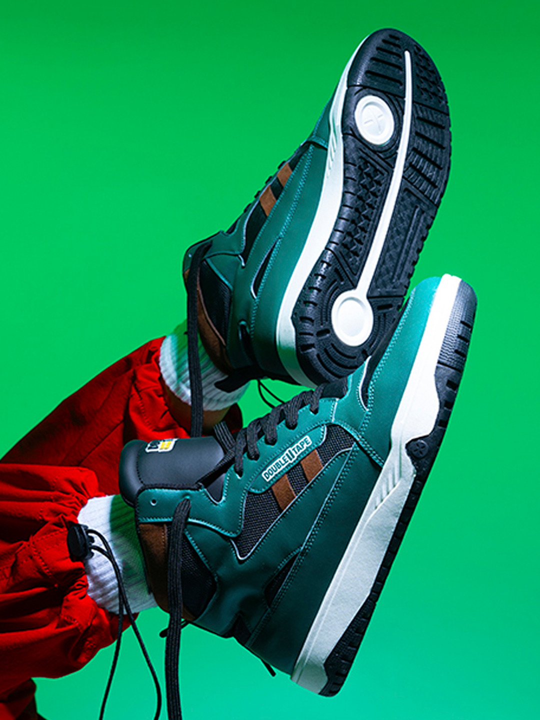 DOUBLE TAPE Men Pinnacle Hightops Sneakers