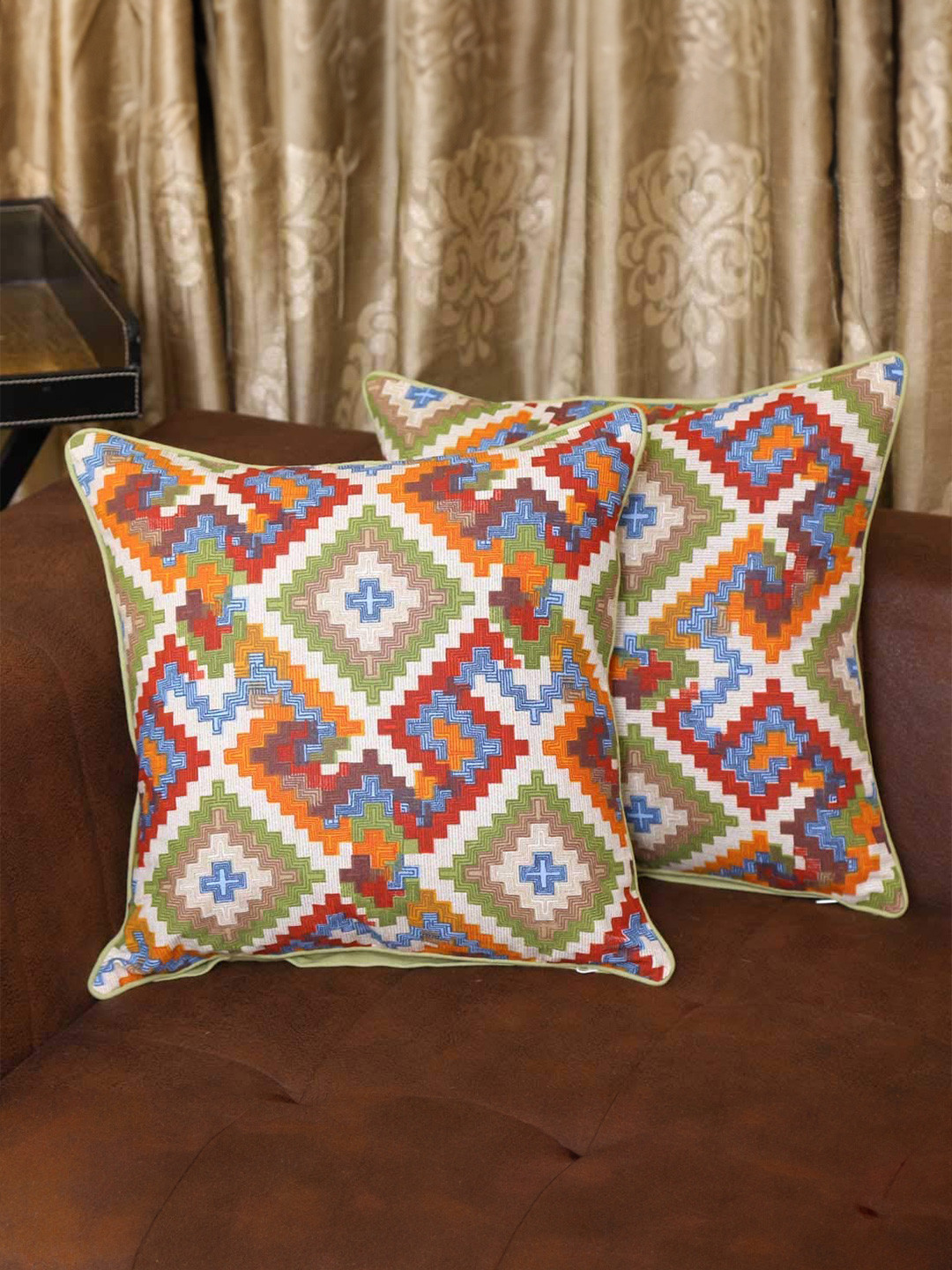 BILBERRY Furnishing by preeti grover Set of 2 200 TC Cotton Pillow Covers (24 X 24 Inches)