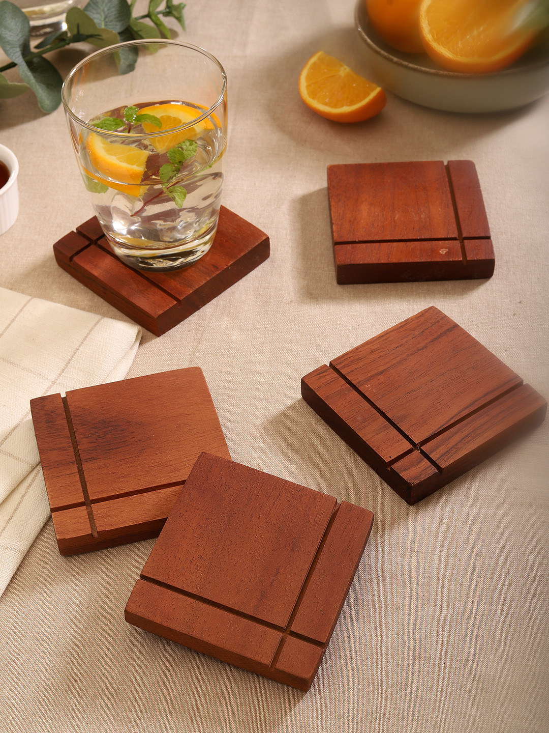 Ariya 6 Pieces Brown Wooden Tea Coasters