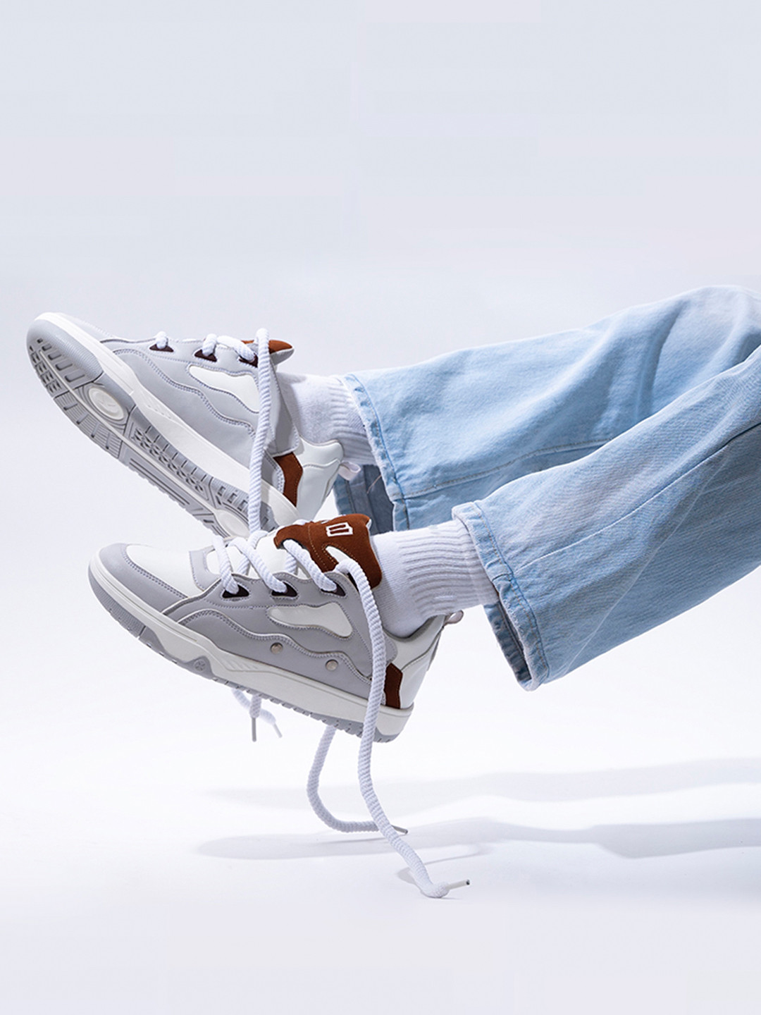 DOUBLE TAPE Men EdgeFlex Sneakers