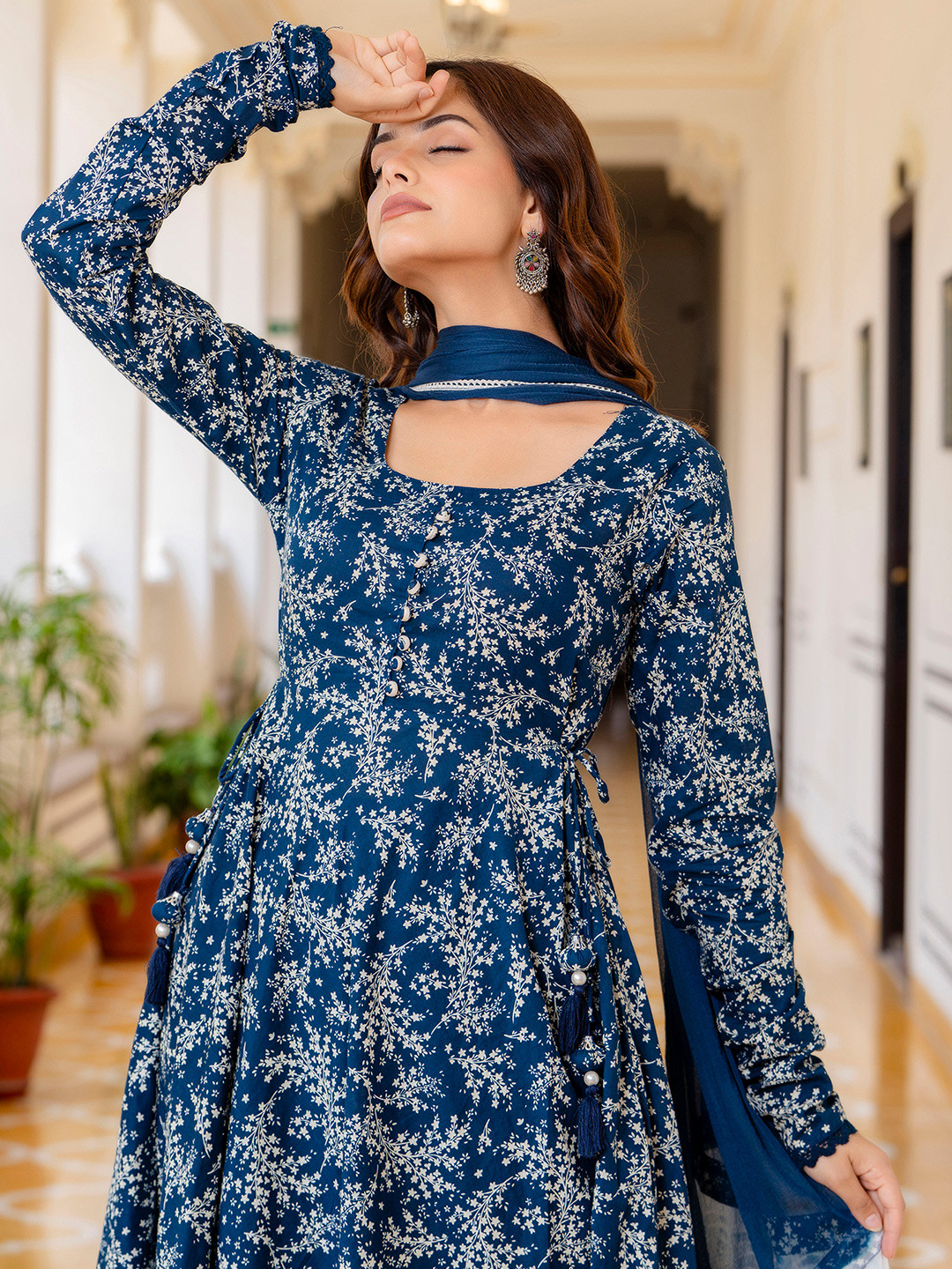 Buy EthniFlair Women Floral Printed Empire Aari Work Pure Cotton