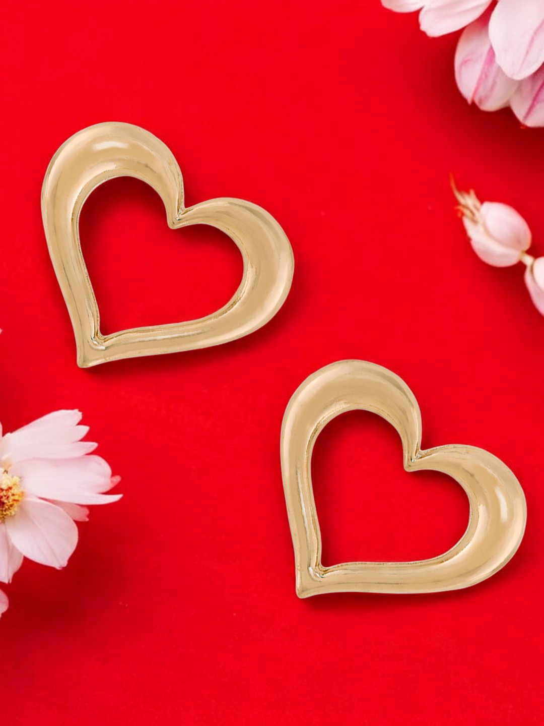 DressBerry Women's Heart Shaped Studs Earrings