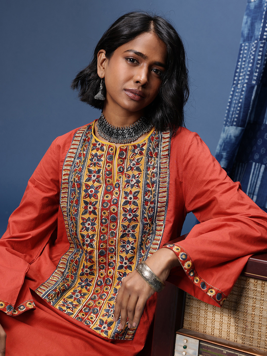 Taavi Kalamkari Floral Yoke Design Kurta with Trousers