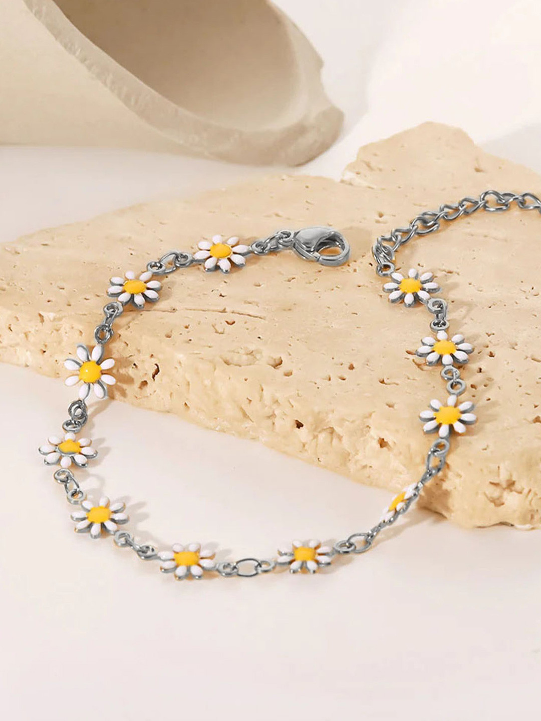 VAMA Silver-Plated Flower Link Bracelet