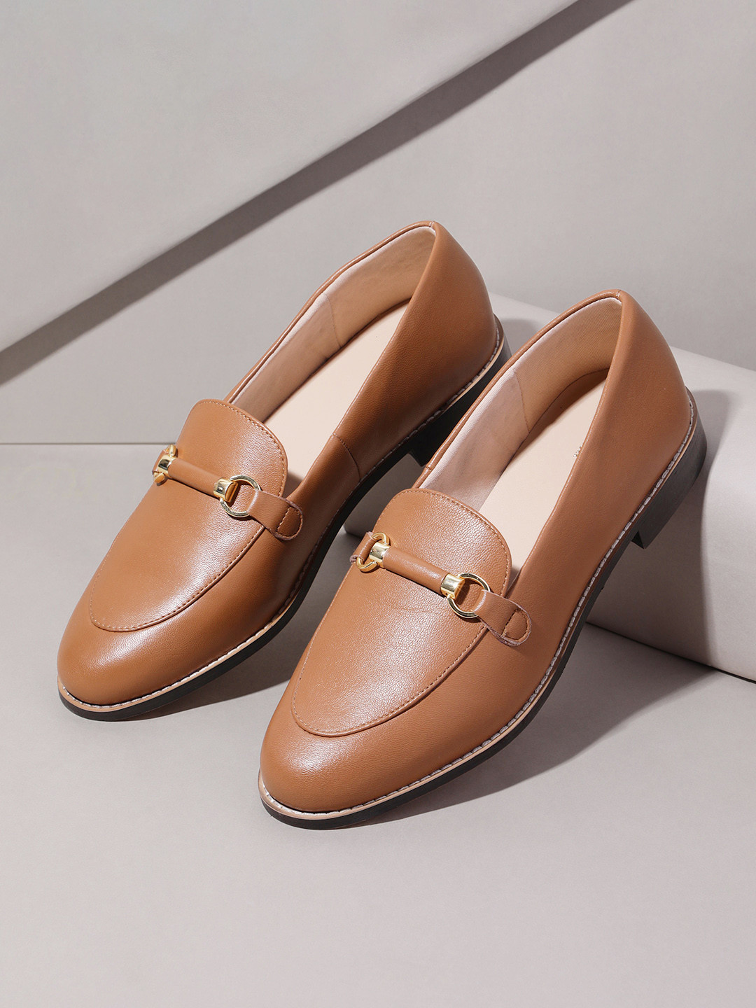 Kenneth Cole Leather Women  Horsebit Loafers