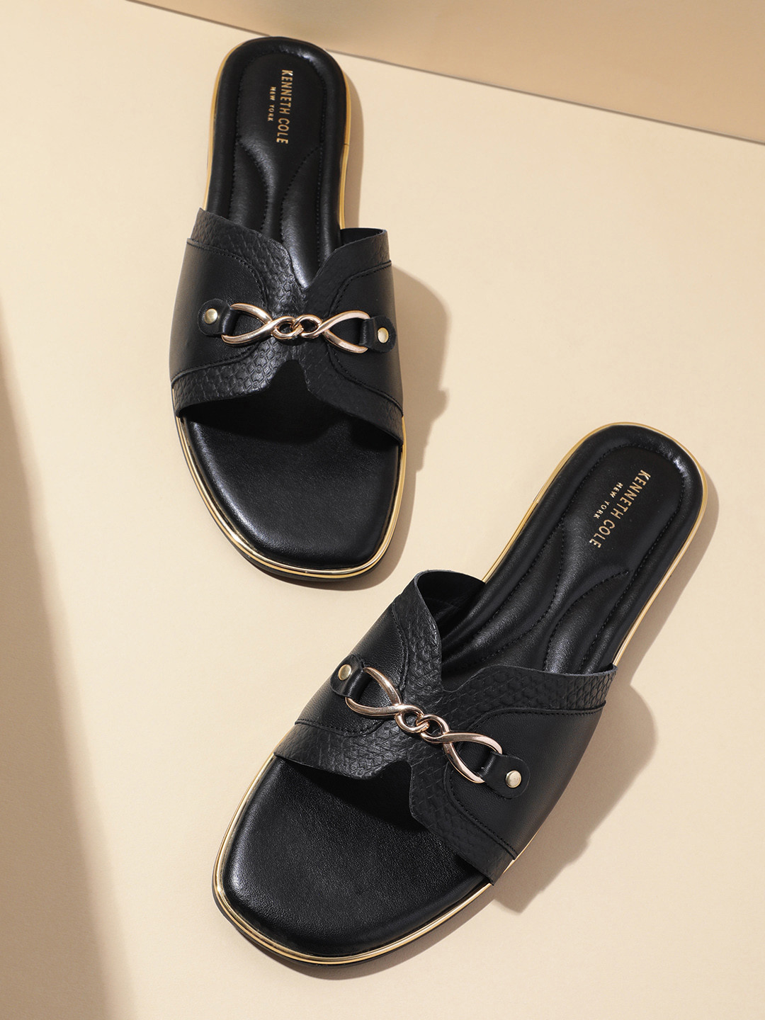 Kenneth Cole Leather Women Open Toe Flats