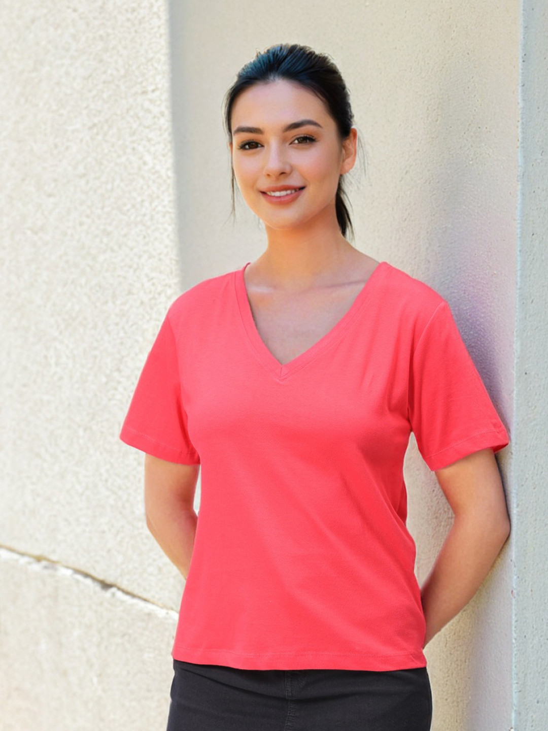 Freehand by The Indian Garage Co Women V-Neck Pockets T-shirt