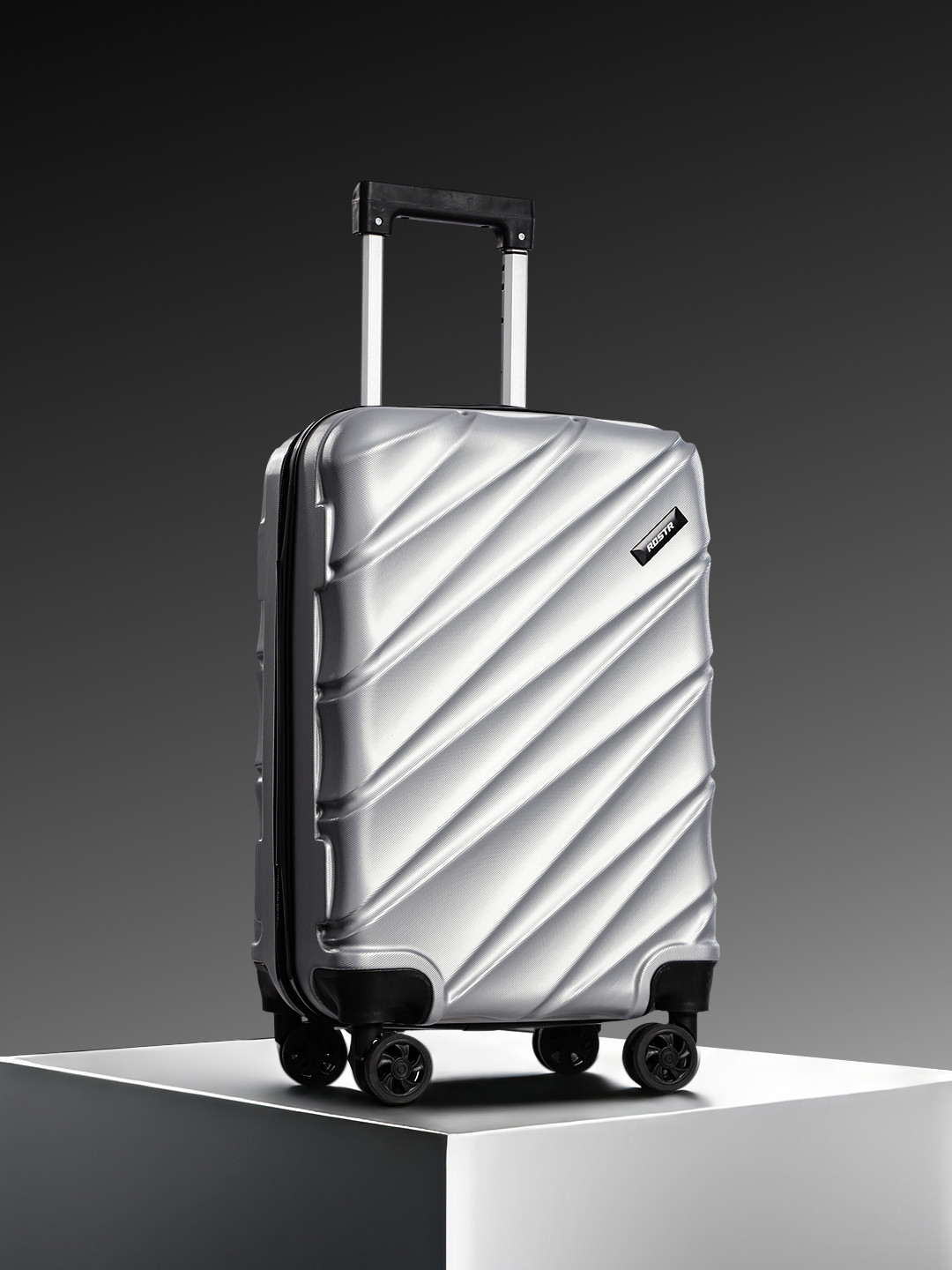 Roadster Unisex Hard Shell Cabin Trolley Suitcase 35.6L