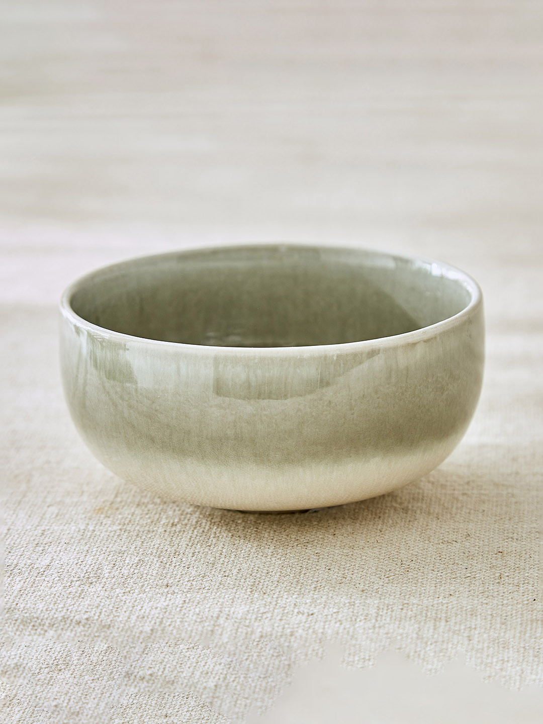 Home Centre Green 2020 1 Pieces Stoneware Dishwasher and Microwave Safe Serving Bowl