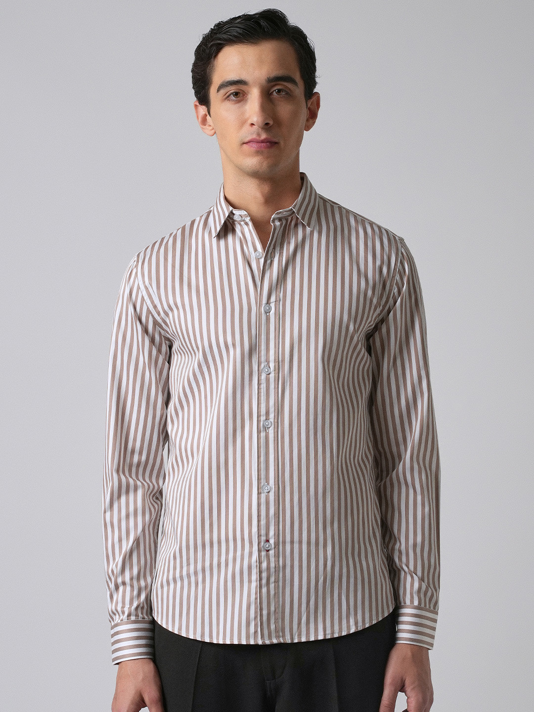 Banana Club Pin Vertical Stripes Satin Long Sleeves Slim Fit Shirt