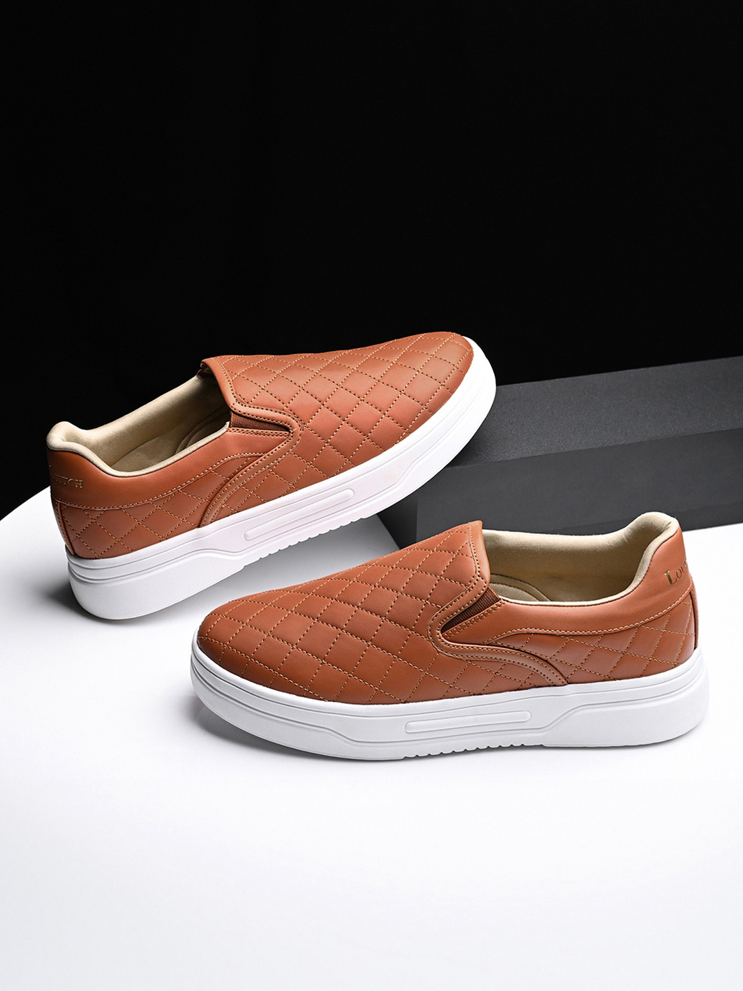 LOUIS STITCH Men American Tan Casual Slip-On Lightweight Sneakers