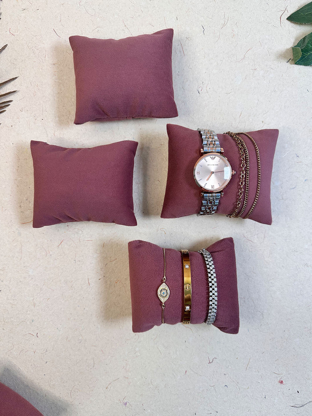 La Trove Set of 4 Darkpink Velvet Wrist Watch Organiser Pillow Cushion