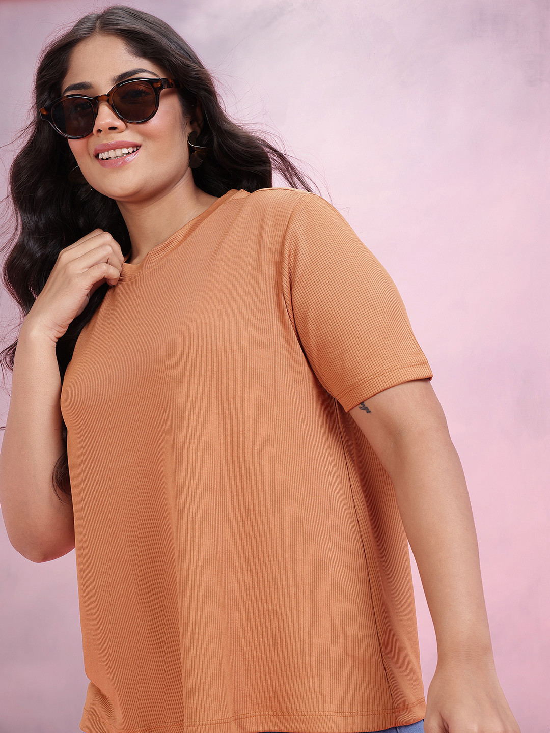 DressBerry Curve Round Neck Ribbed Top