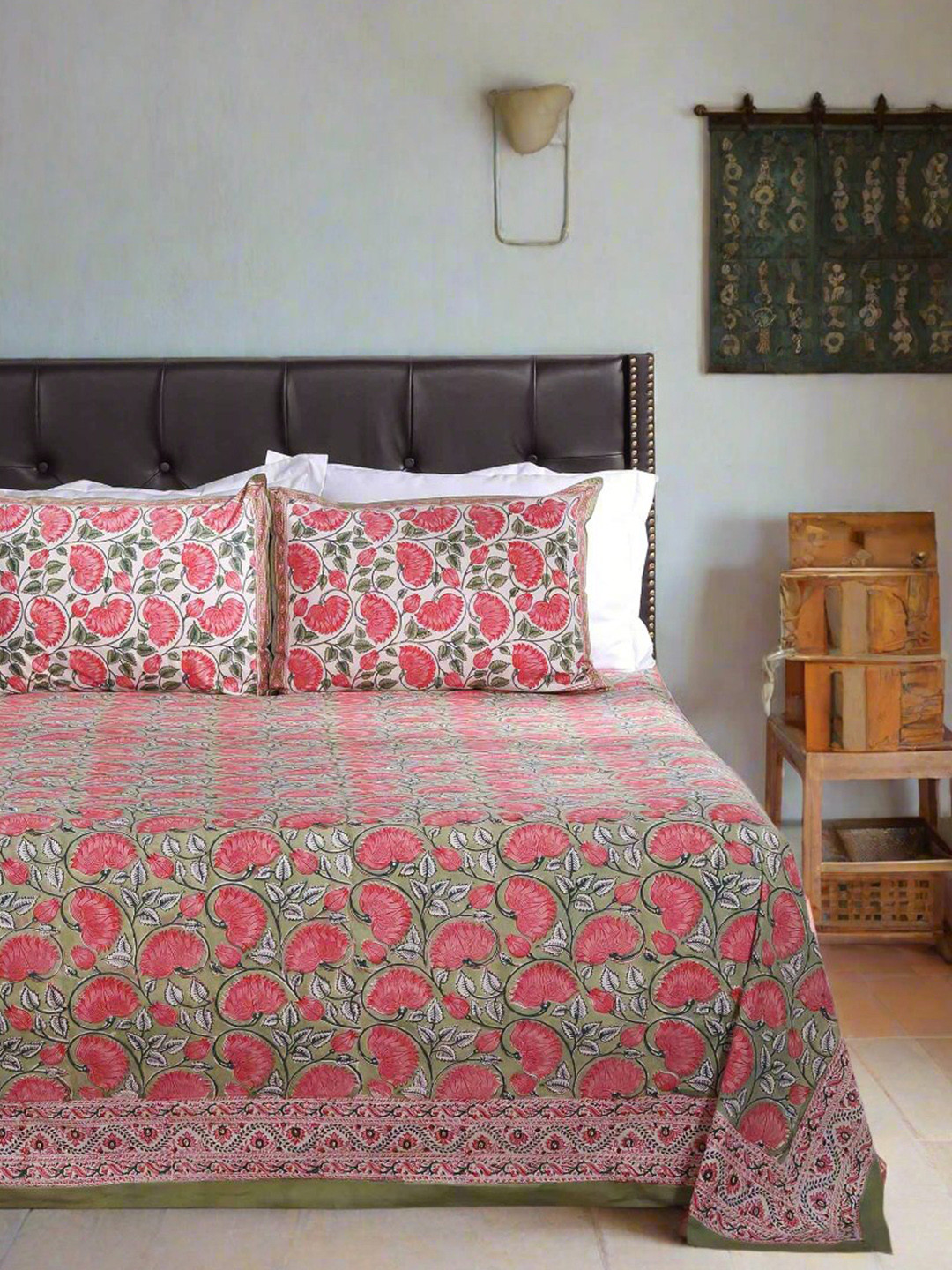 SHAHENAZ Sunderban Sunflower Pink Floral Cotton 220 TC King Bedsheet with 2 Pillow Covers-108 x 108 inches