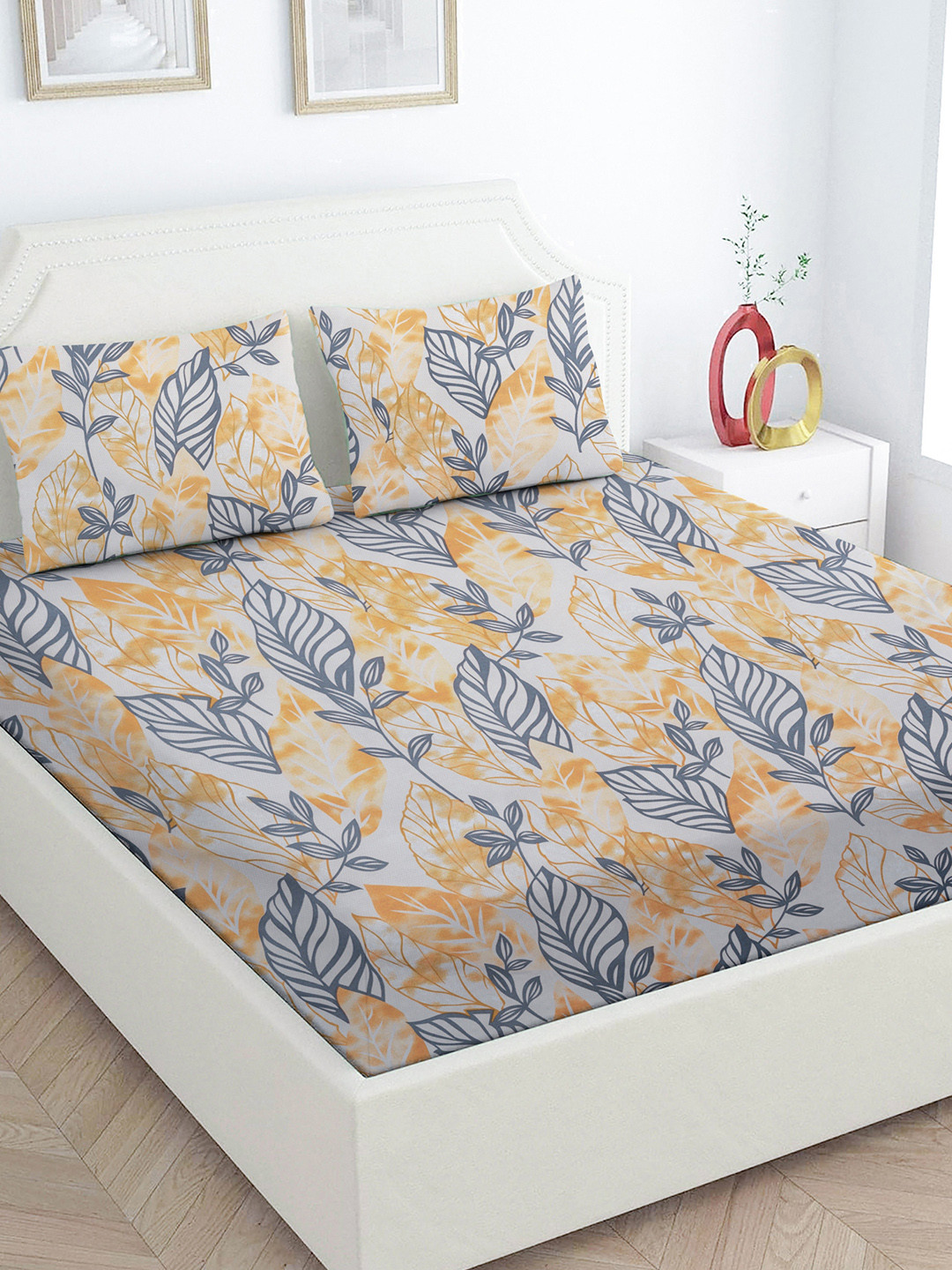 Star Weaves Yellow Floral Polycotton 200 TC Fitted Queen Fine Bedsheet with 2 Pillow Covers-78 x 60 inches