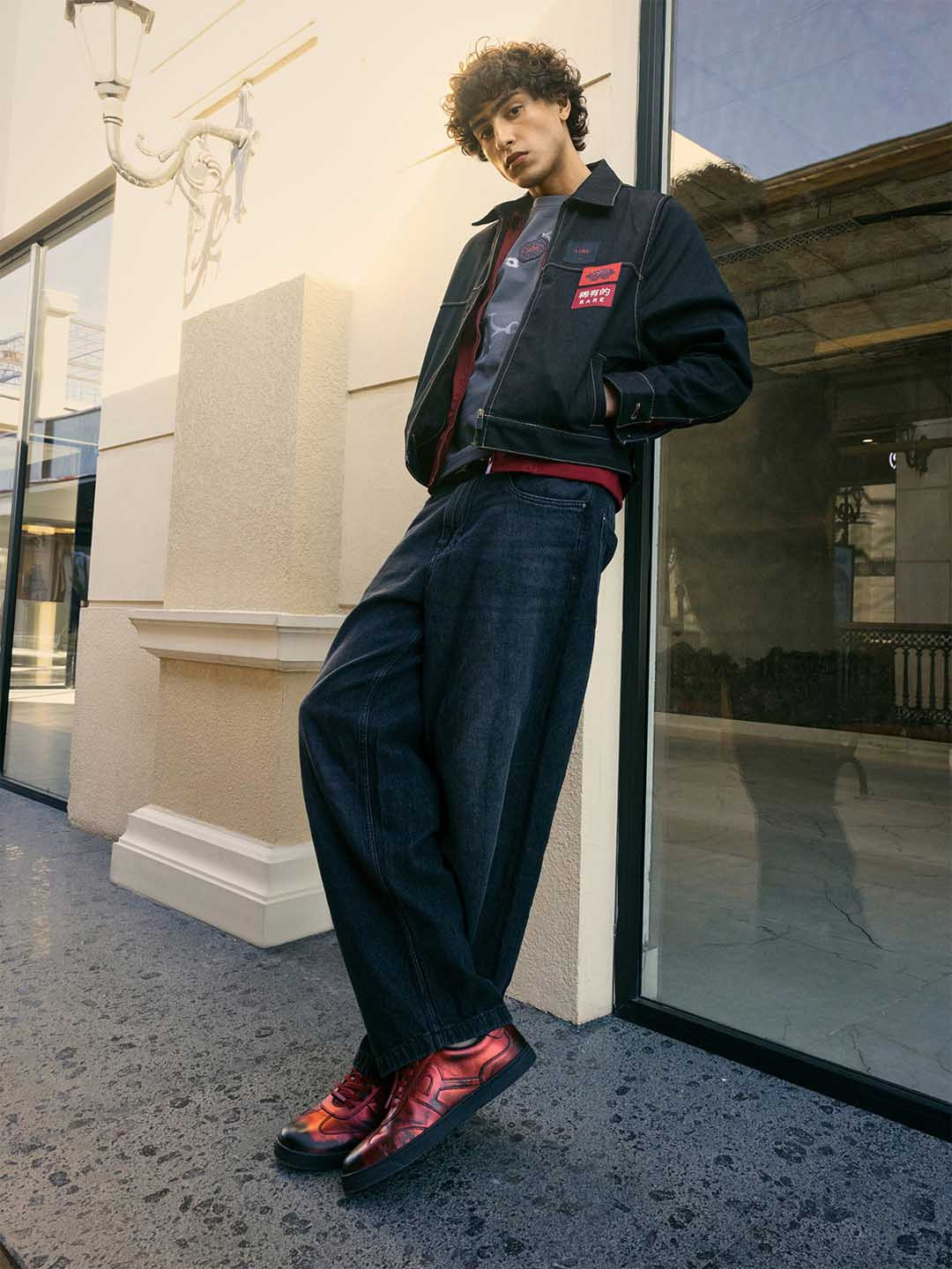 RARE RABBIT Men Comfort Low Distress Mid-Rise Stretchable Baggy Jeans